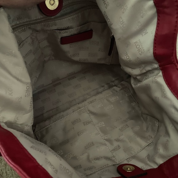 Michael Kors handbag - Picture 4 of 8